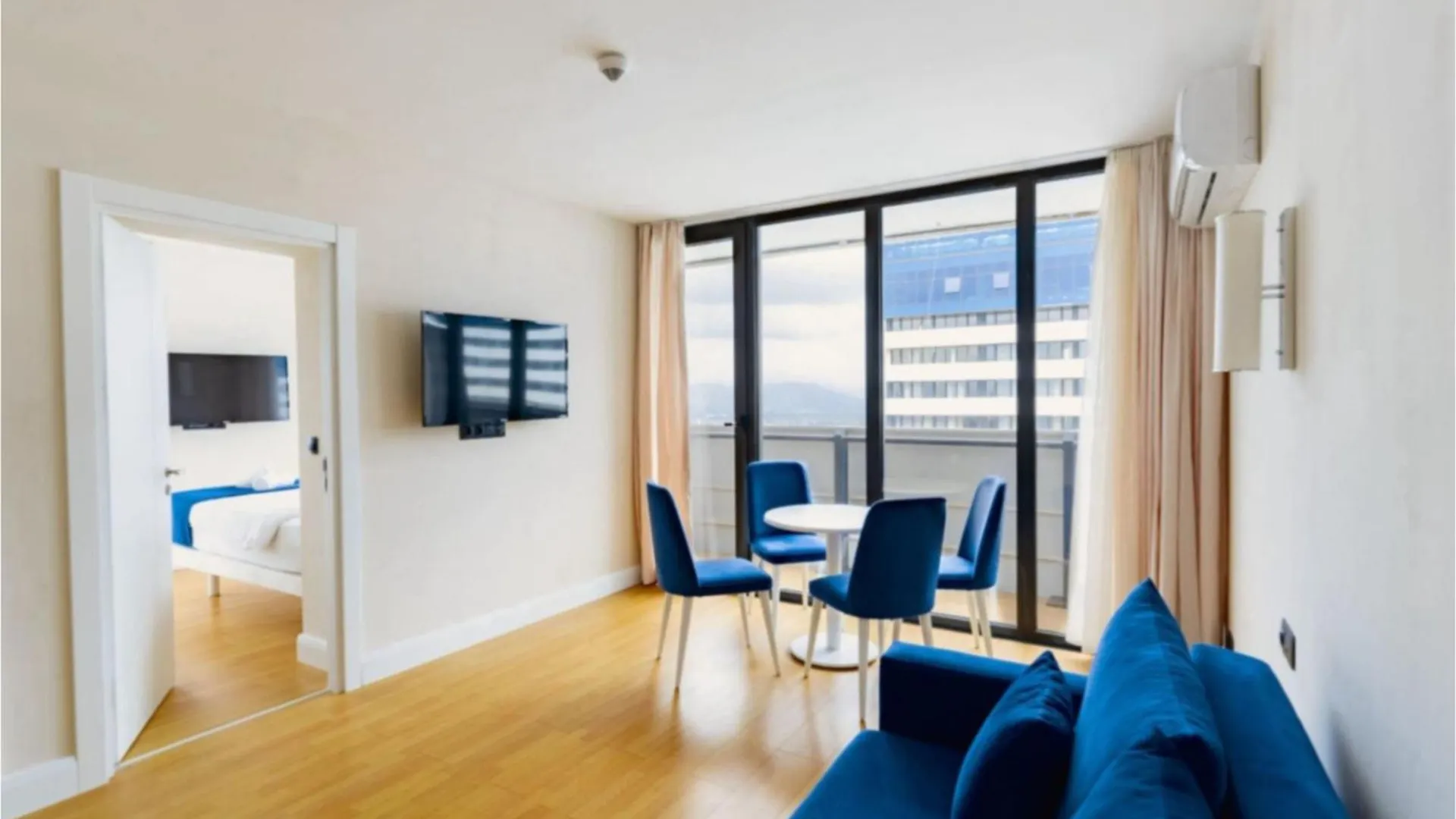 Modern Apartments In Orbi City מלון דירות באטומי